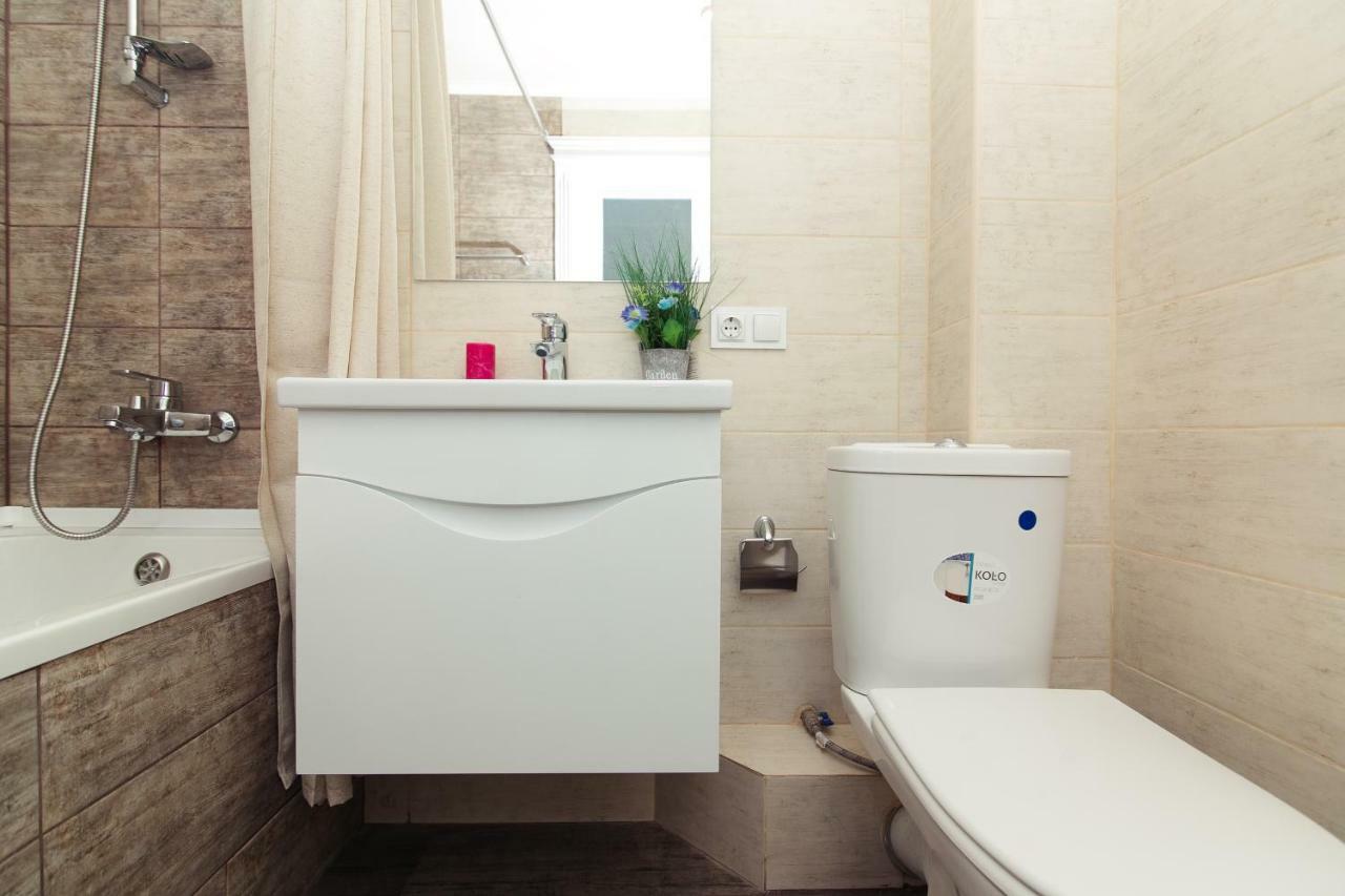 Luxury Apart-Hotel On Kondrateva Street Sumy Luaran gambar